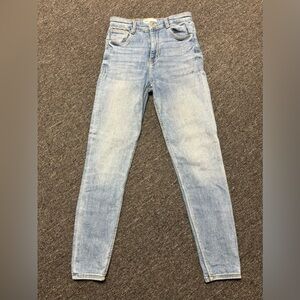Zara Women's Light Blue high waisted, Skinny Jeans